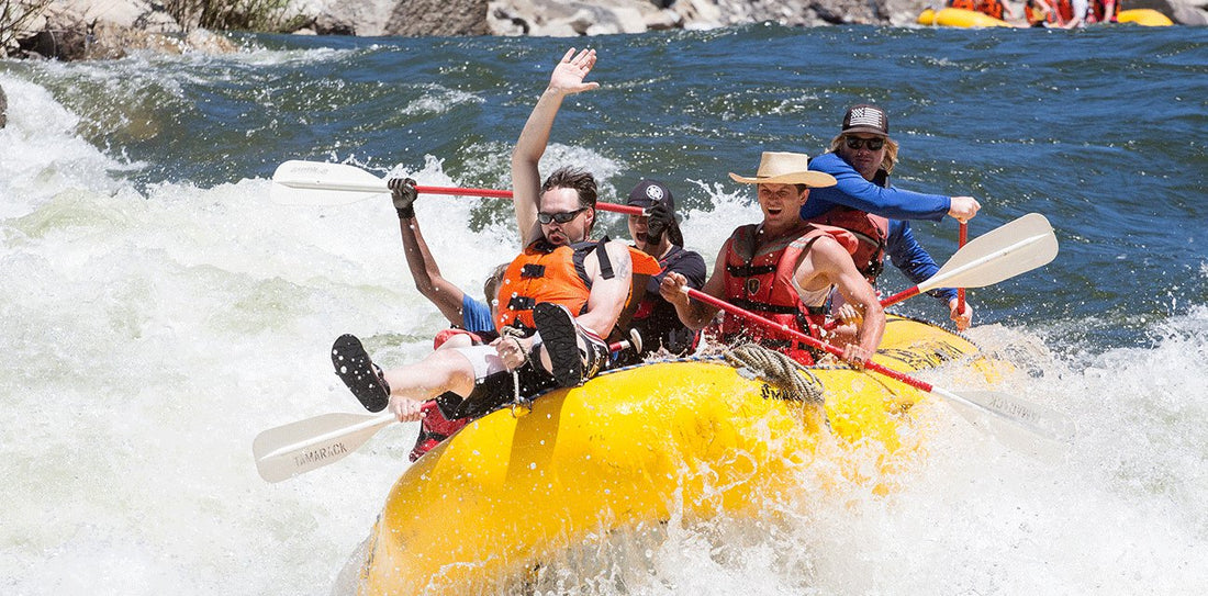 Whitewater Rafting Adventures: Stay Dry with Waterproof Socks & Relax in Comfort with a Pocket Blanket - A Guide by Pike Trail