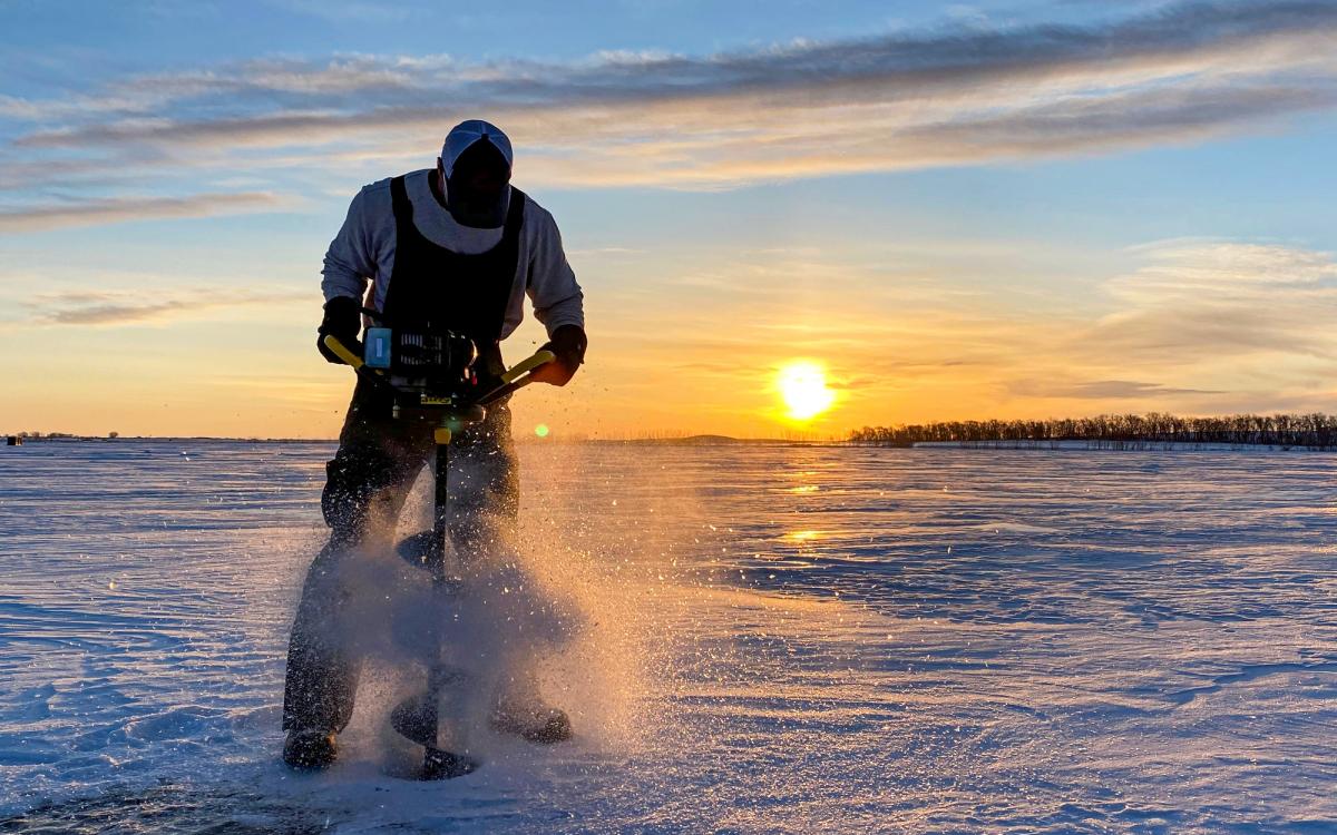 Unveiling Pike Trail's Waterproof Gloves: A Must-Have for Mastering the Art of Ice Fishing