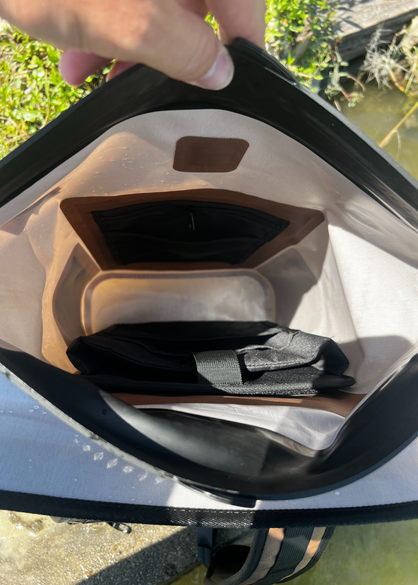 [PRE-ORDER] Waterproof Floating Backpack Dry Bag (Restock mid-January 2026)